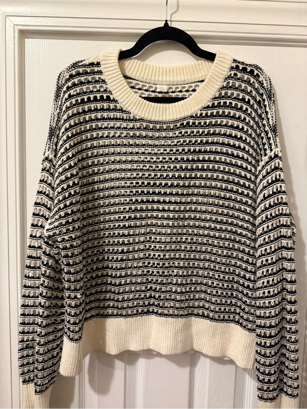 Old Navy Cream and Black Striped Textured Crewneck Sweater